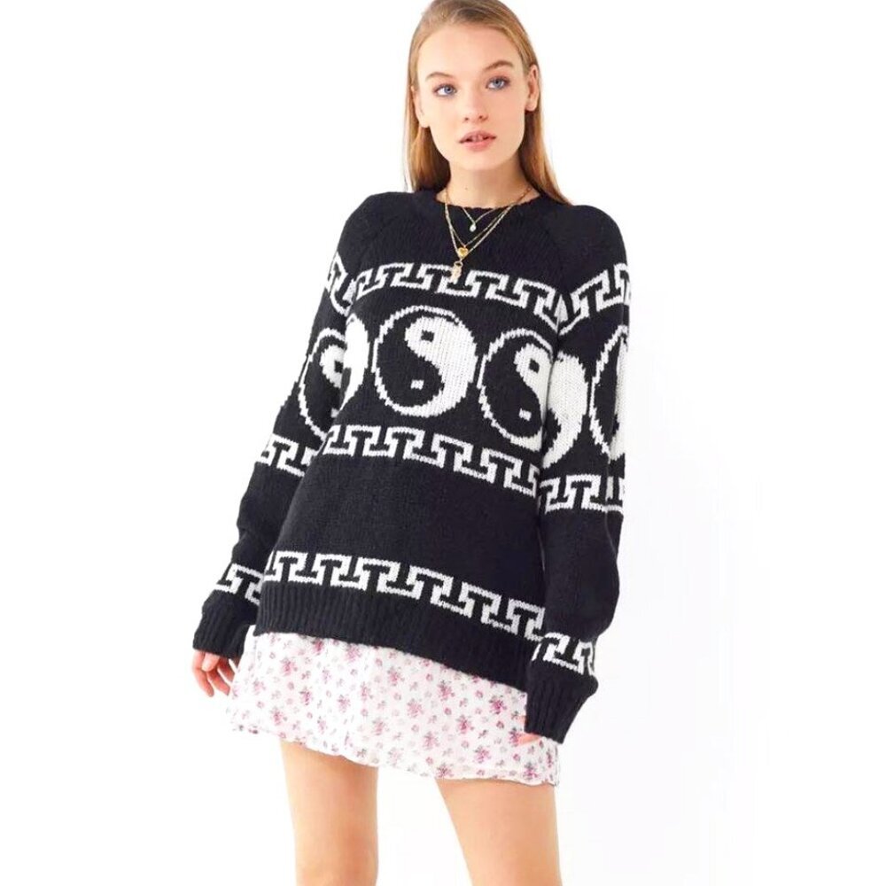 New URBAN OUTFITTERS COOKE COLLECTION Yin Yang Intarsia Sweater Black/White XS